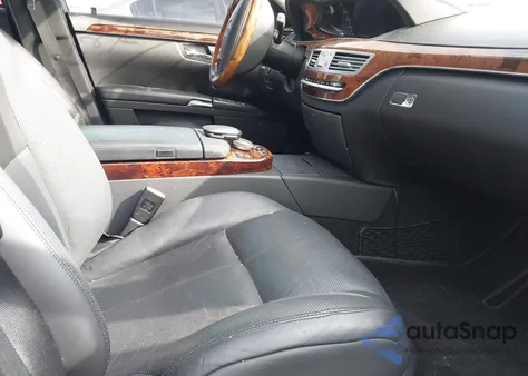 2008 Mercedes-Benz S 550 from USA, damaged, VIN WDDNG71X68A210877